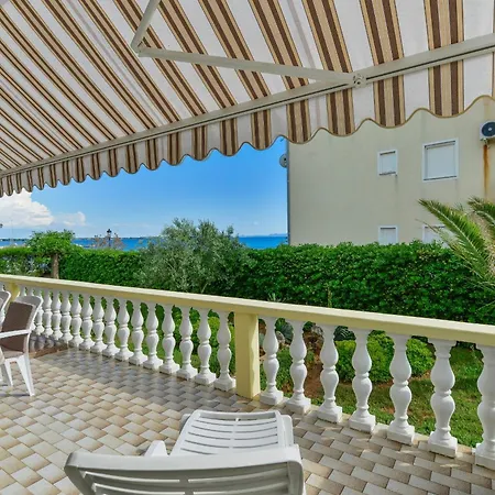Appartement Beachfront Liveric *