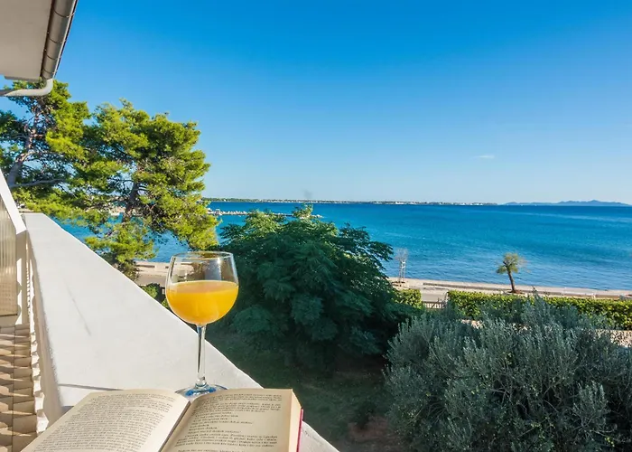 アパート Beachfront Liveric *