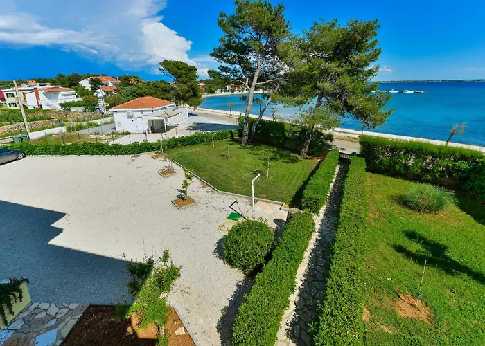 Beachfront Liveric * ヴィル