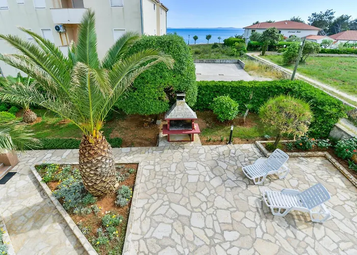 Apartman Beachfront Liveric *