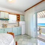 Appartamento Beachfront Liveric *