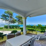 Appartamento Beachfront Liveric