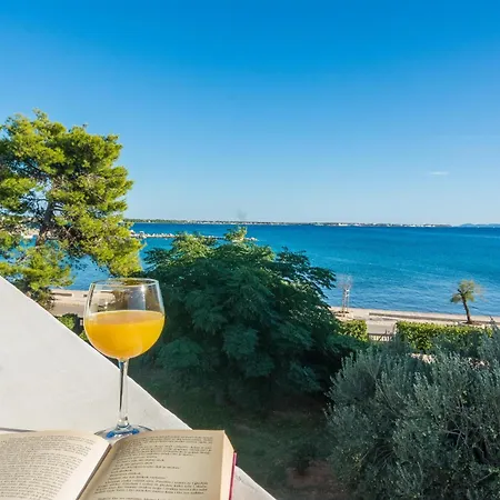 דירה Beachfront Liveric *