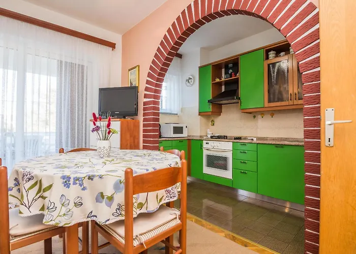 Beachfront Liveric * Вир